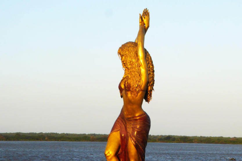 Shakira Statue, Barranquilla Malecón